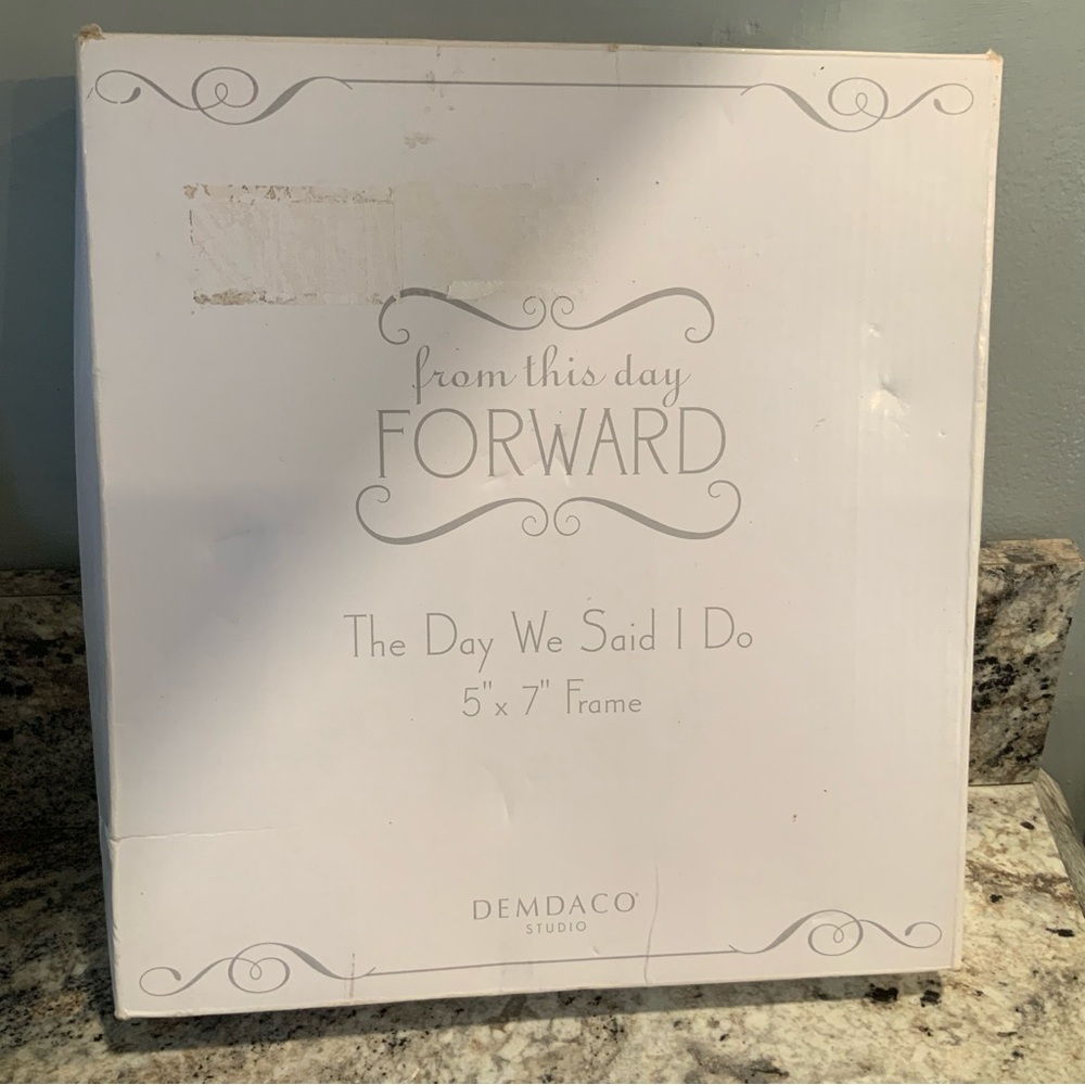 Demdaco Studio Our Wedding Day 5x7 Photo Frame White Ceramic Crystals NIB - Picture 5 of 10